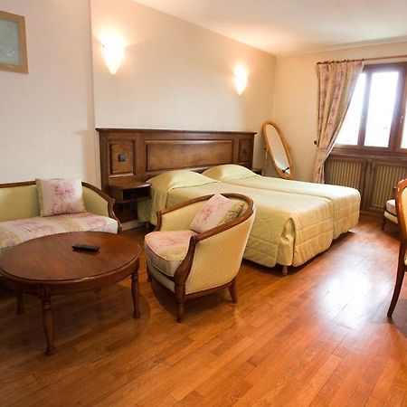Hotel Losset Flagey-Échézeaux Екстериор снимка