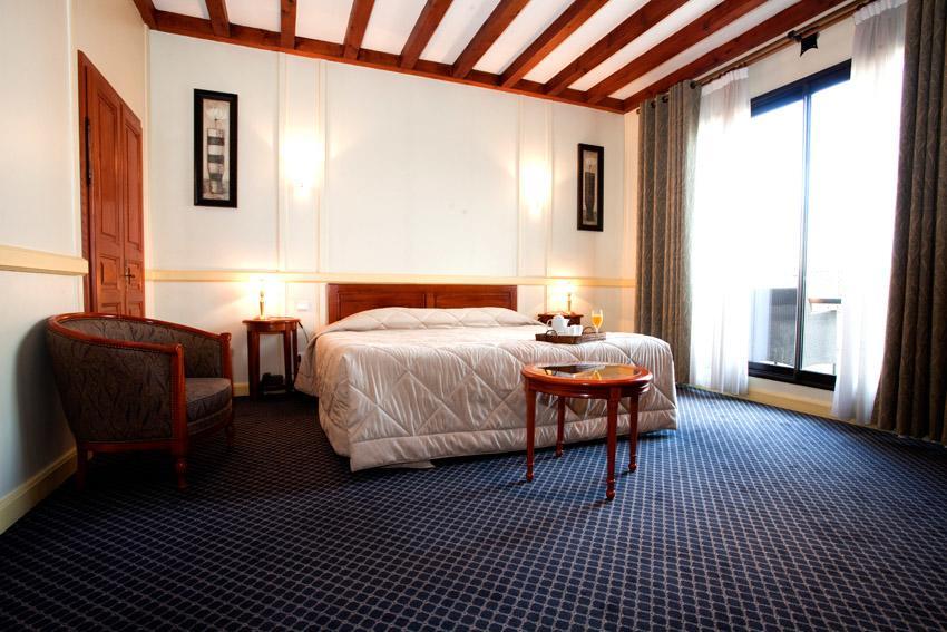 Hotel Losset Flagey-Échézeaux Екстериор снимка